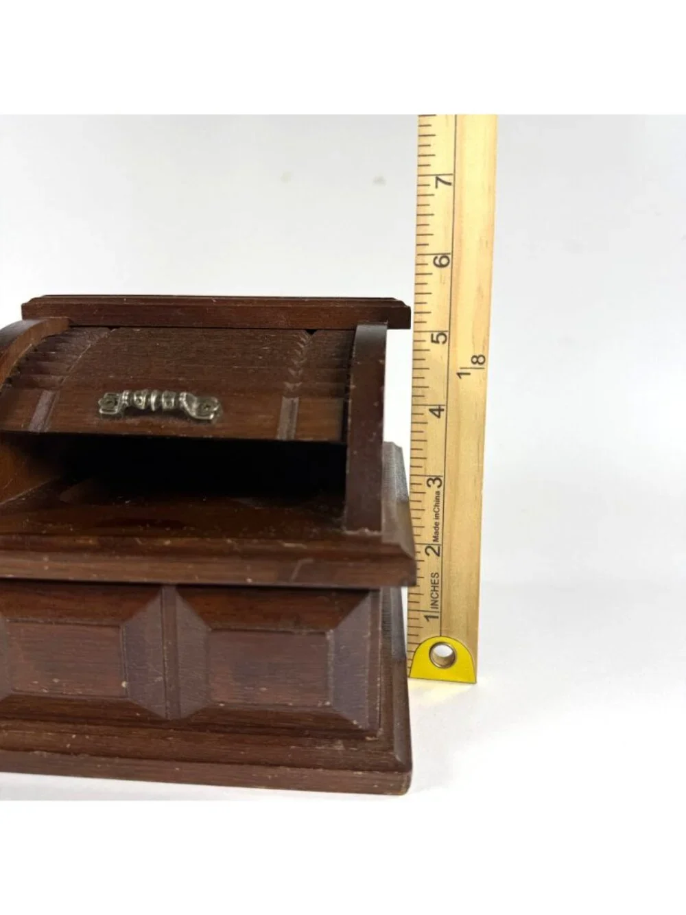 Vintage Men's Dresser Top Wooden Valet Jewelry Box Roll-Top Change Tray